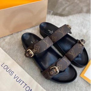 Шлепанцы Louis Vuitton F1413