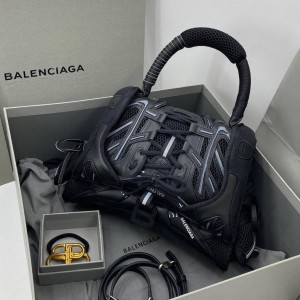 Сумка Balenciaga Sneakerhead K2623