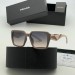 Солнцезащитные очки Prada Q2046