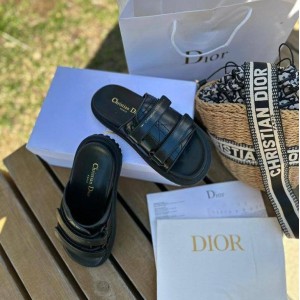 Шлепанцы Christian Dior B1838