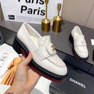 Туфли Chanel Pre-owned B1218